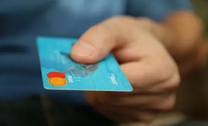 Allt om att låna pengar utan UC och betalningsanmärkning